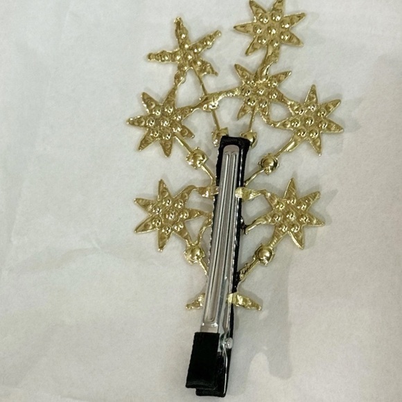 Gold and Silver Star Hair Clip - Picture 5 of 5